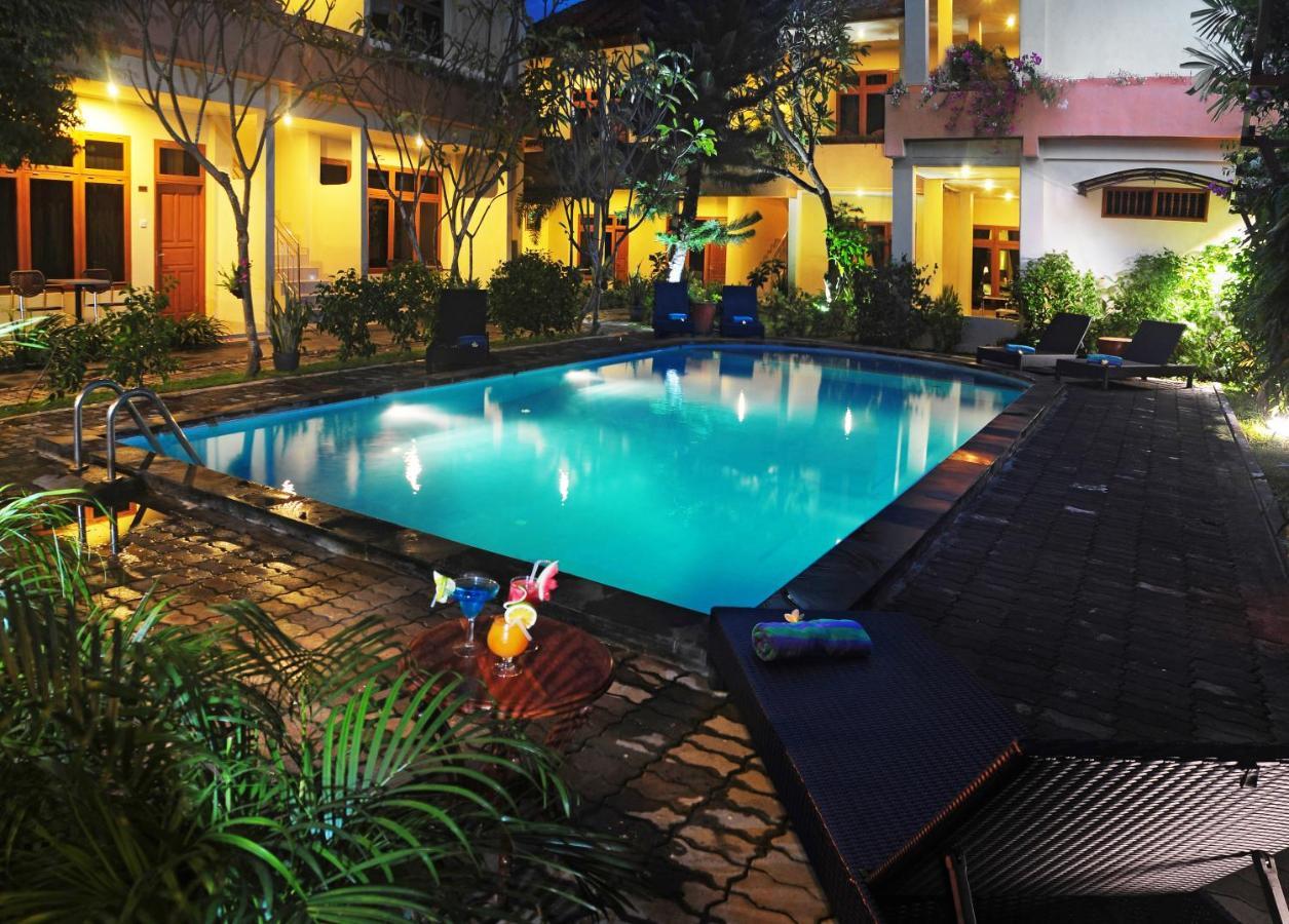 Febri'S Hotel & Spa Kuta  Exterior photo
